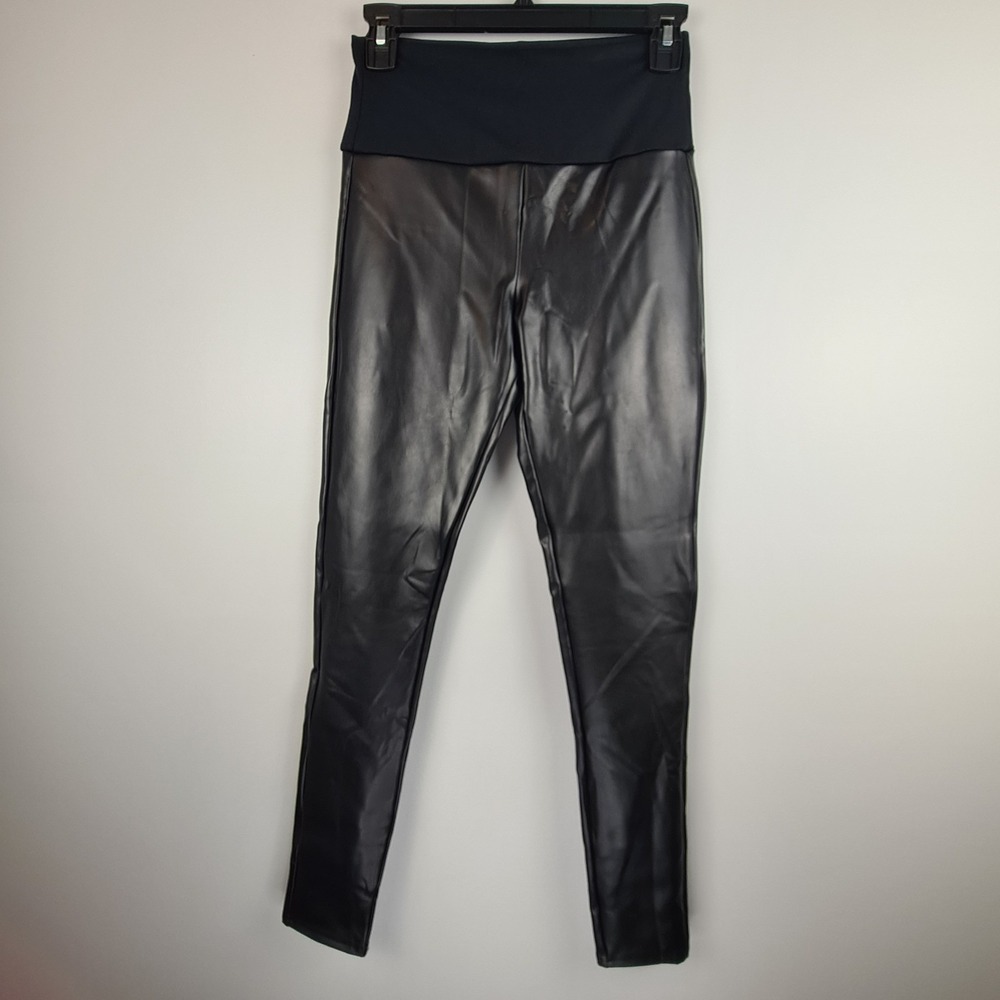 Assets‎ Spanx Leggings All Over Faux Leather Black Pull On Pants S Stretch Waist